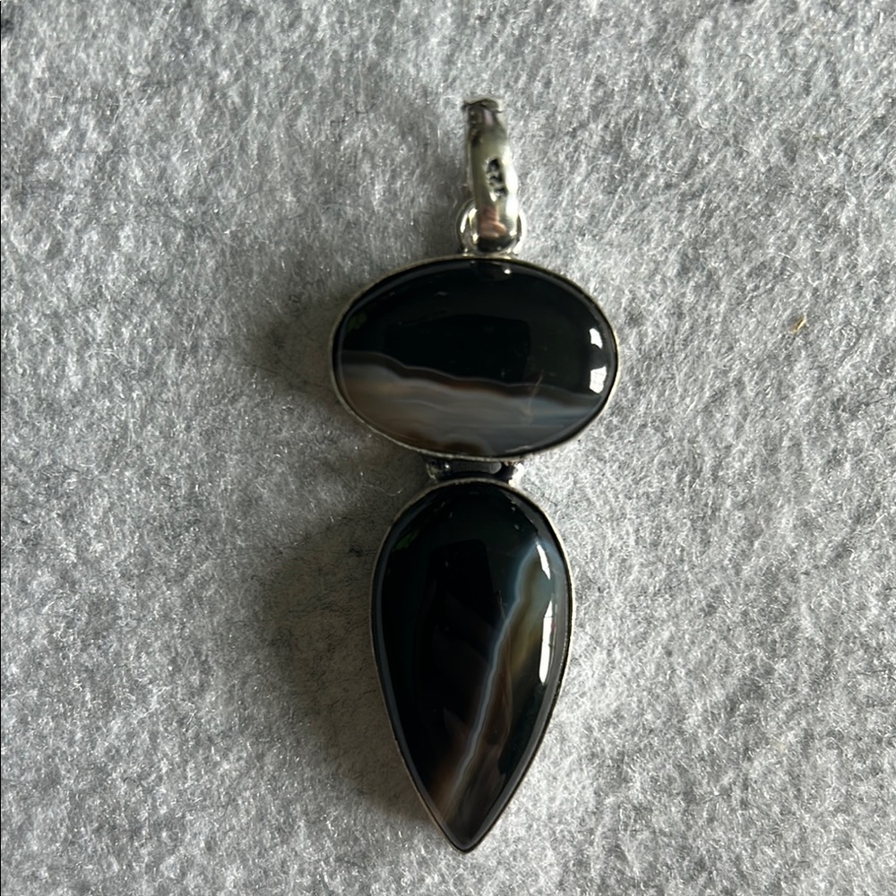 Natural Banded Black Onyx And 925 Sterling Silver Pendant - Picture 5 of 13